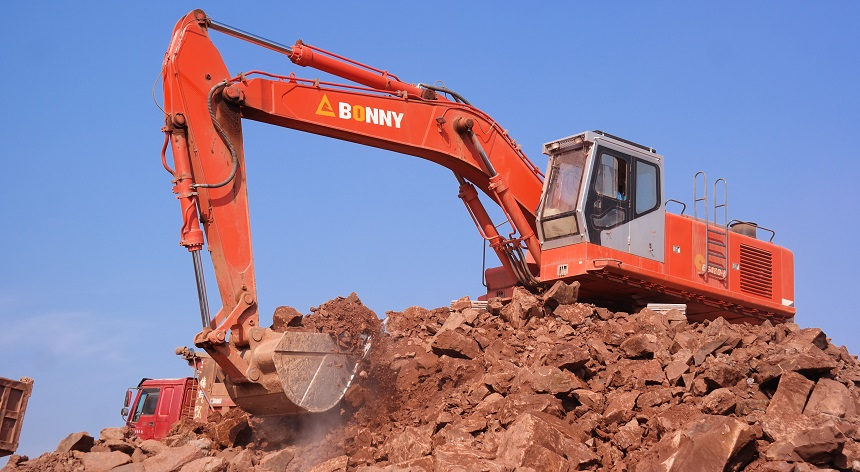 挖掘机.png